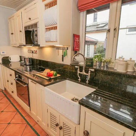 Sunnybank Thatch بيت للعطل Hinderwell