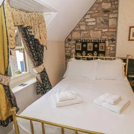 Sunnybank Thatch * Hinderwell