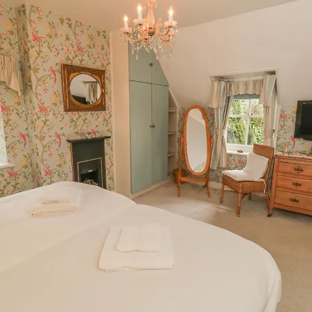 Sunnybank Thatch * Hinderwell